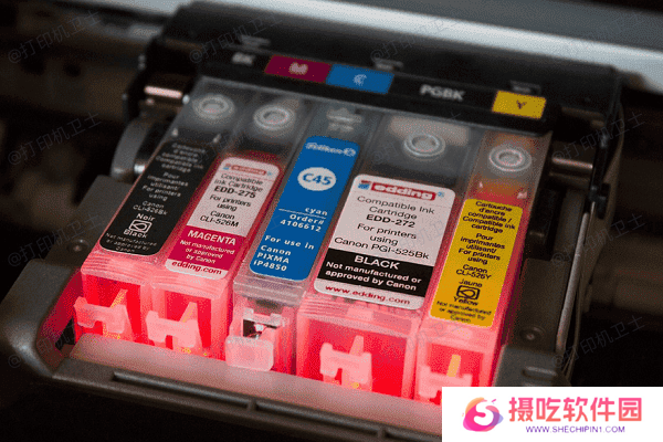 检查墨盒或碳粉盒是否漏墨或损坏